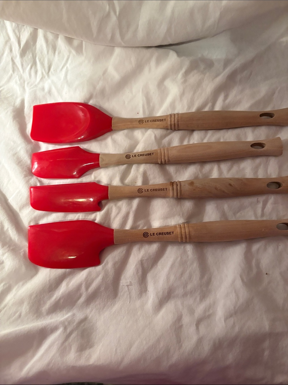 Le Creuset Cerise Spatula Set with Wooden Handles - 4 Piece